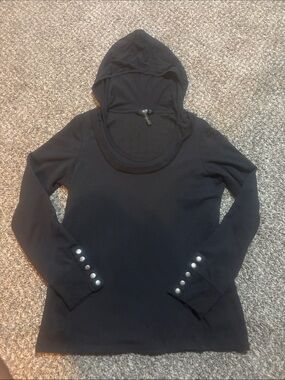 BCBG Black Hooded scoop neck Long-Sleeve Top with Decorative Buttons